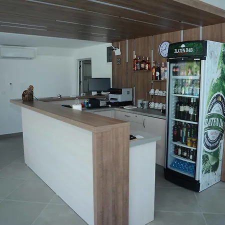 Hotel apartamentowy Trpe